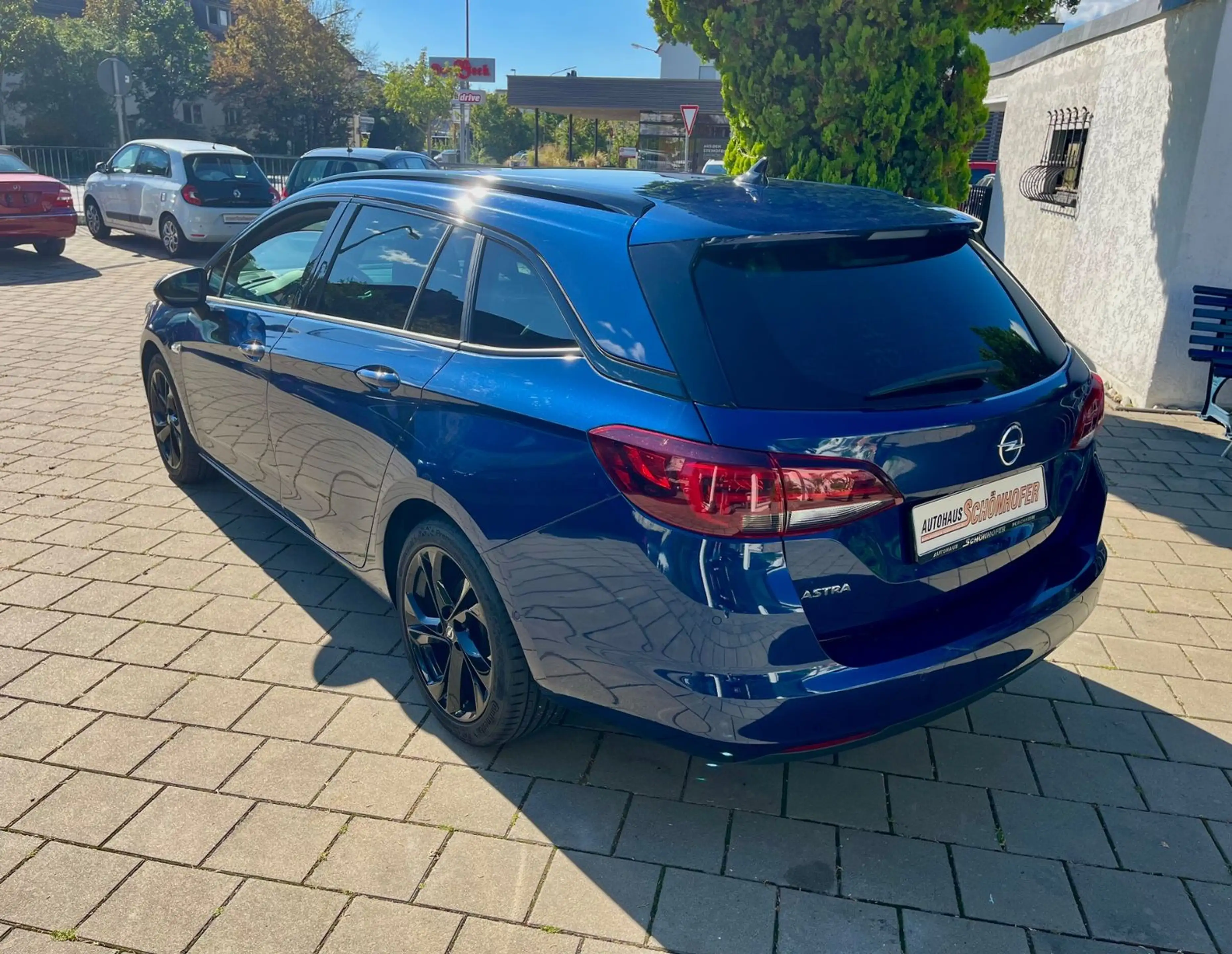 Opel Astra Ultimate org. 58`SHZ MFL ACC Auto.LED 1.Hd — photo 6