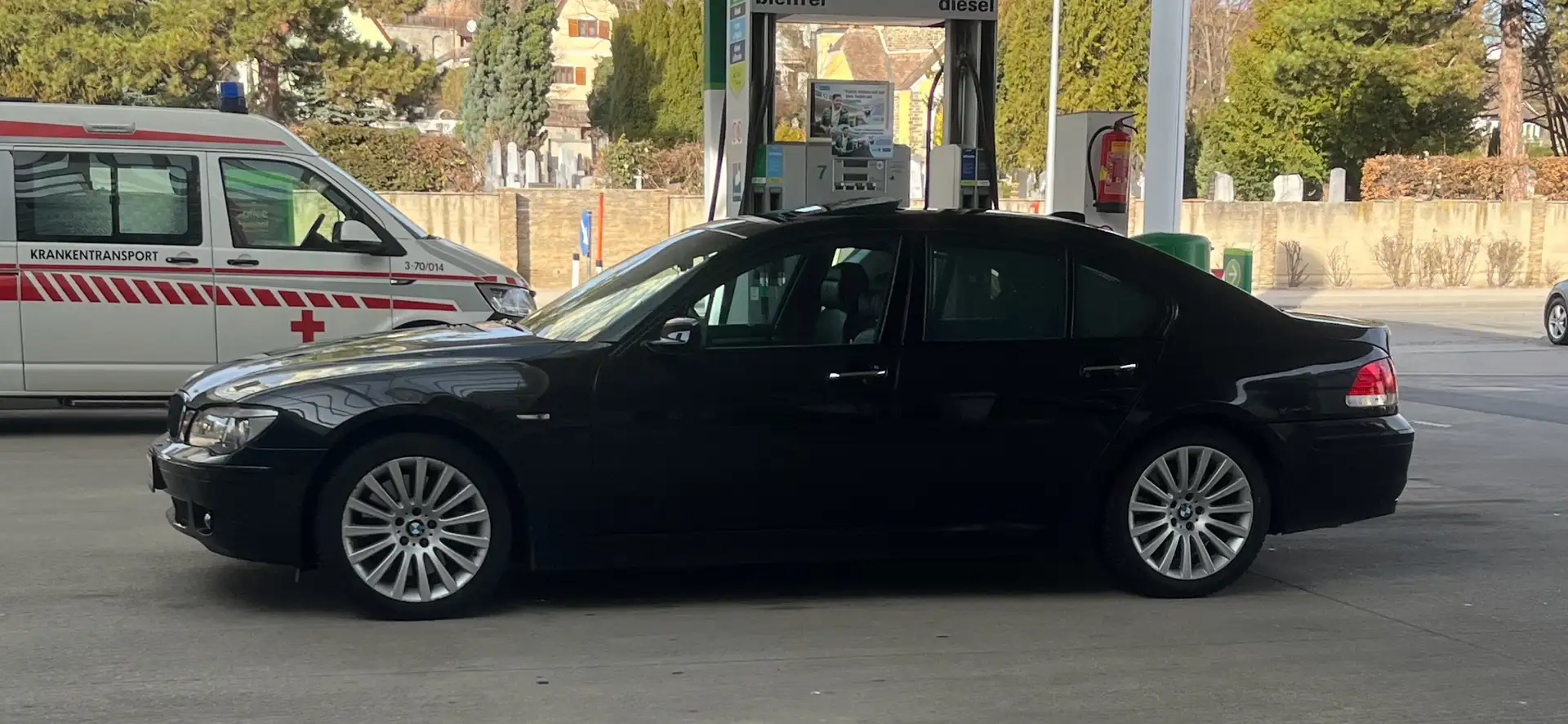 BMW 745 745d Aut. Czarny - 2
