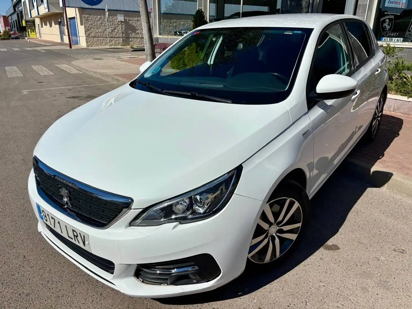 Peugeot 308 1.5BlueHDi S&S Style 130 Blanco - 2