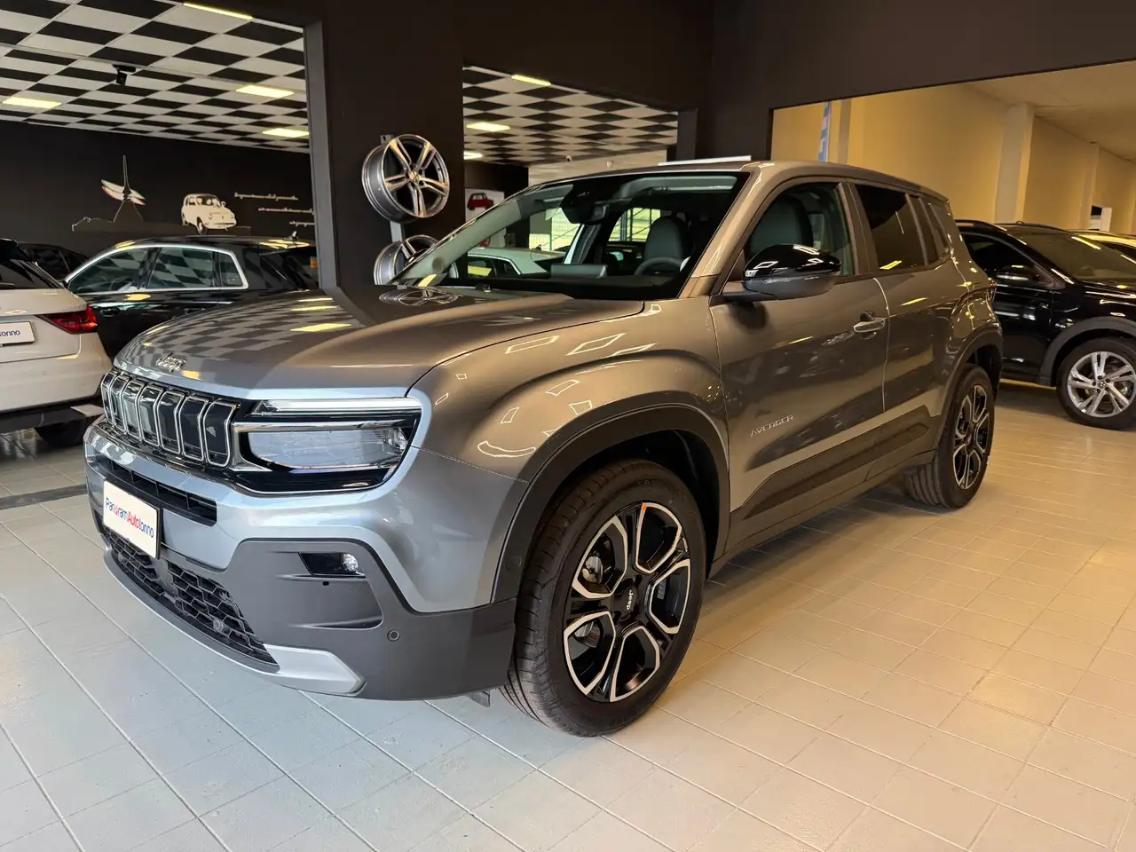 Jeep Avenger 1.2 Turbo 100 CV Summit, миниатюра 2