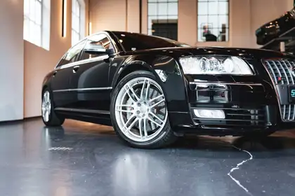 Annonce voiture d'occasion Audi S8 - CARADIZE