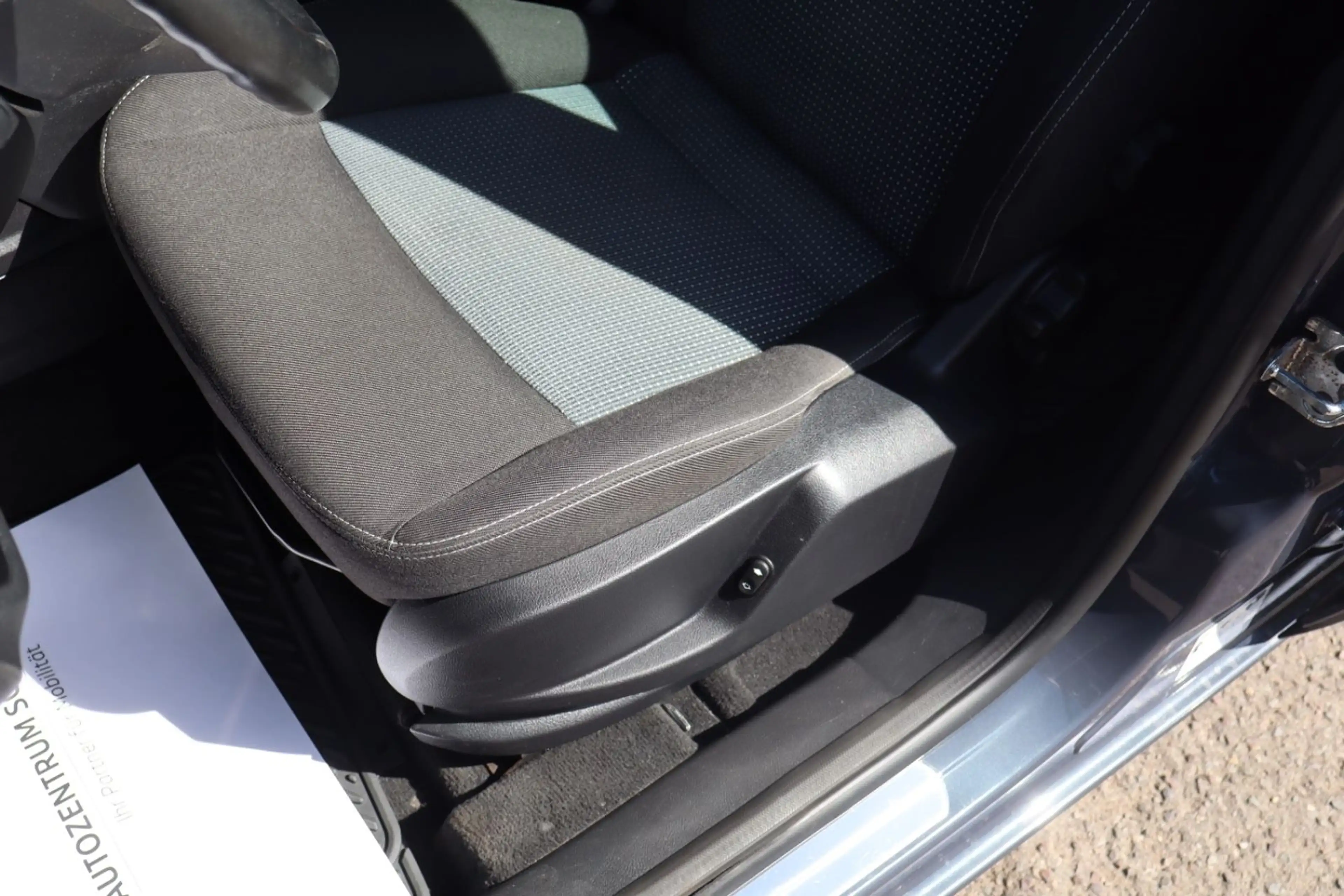 Ford Galaxy Trend 7 Sitzer+TÜV+Garantie+Service — photo 8