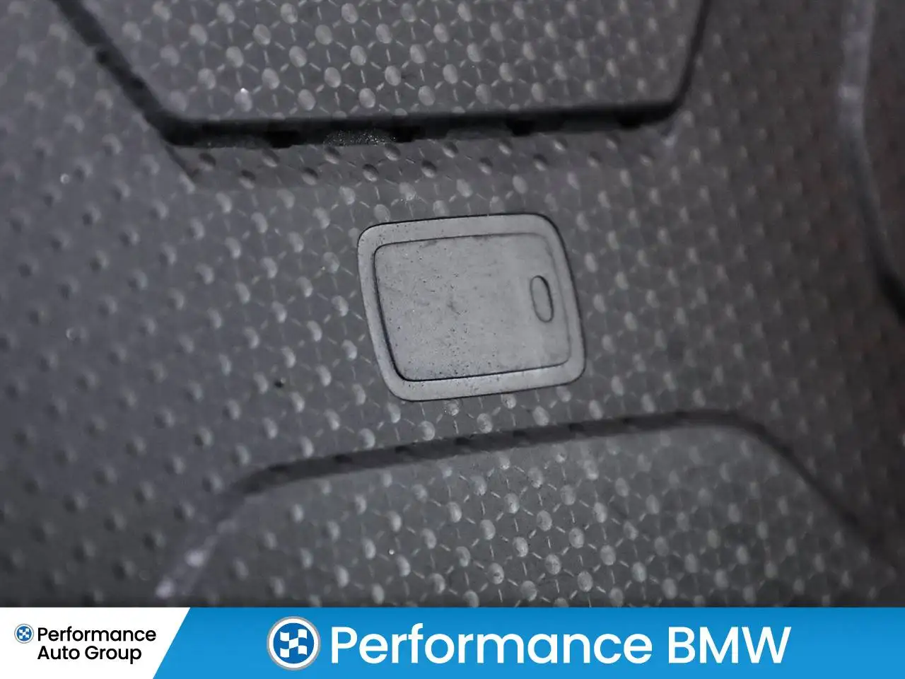 BMW iX photo BMW iX