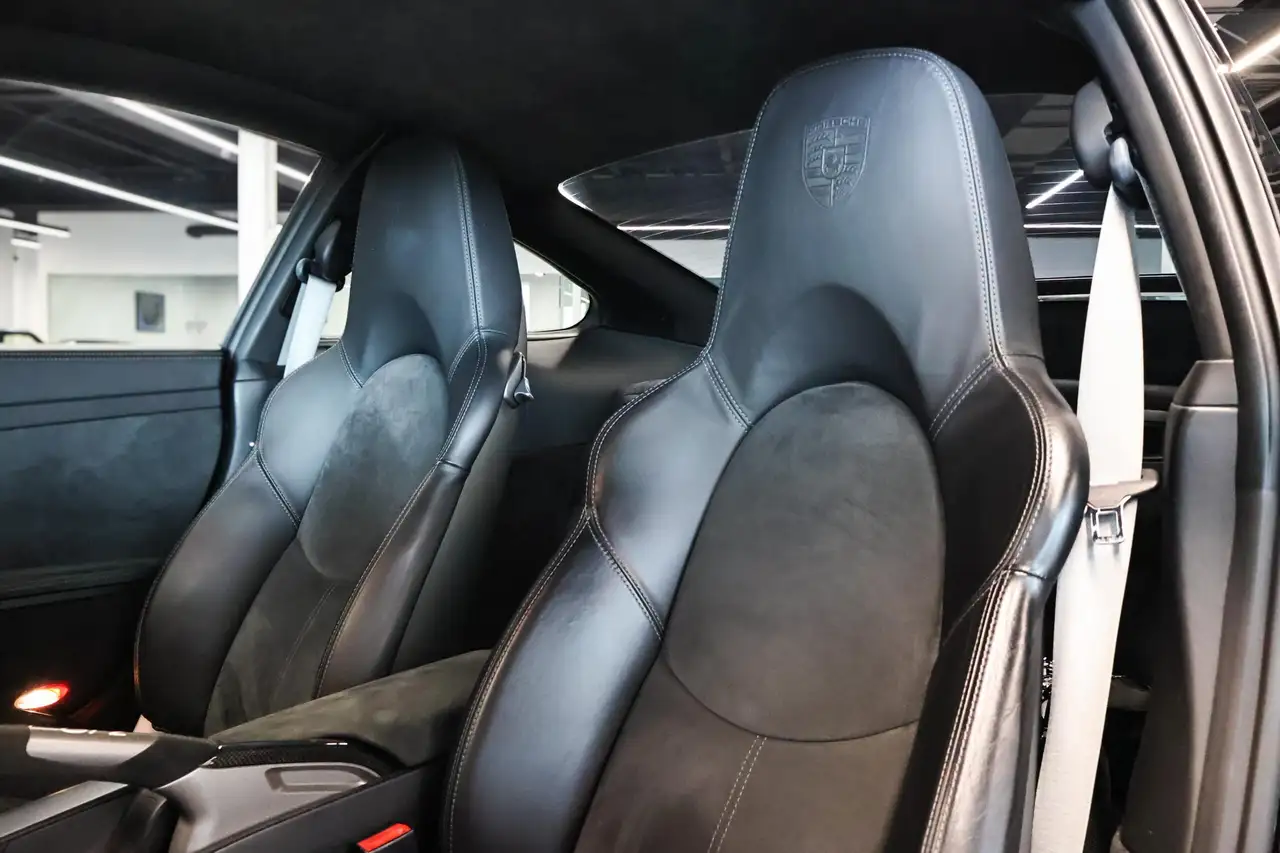 Porsche 911 снимка Porsche 911