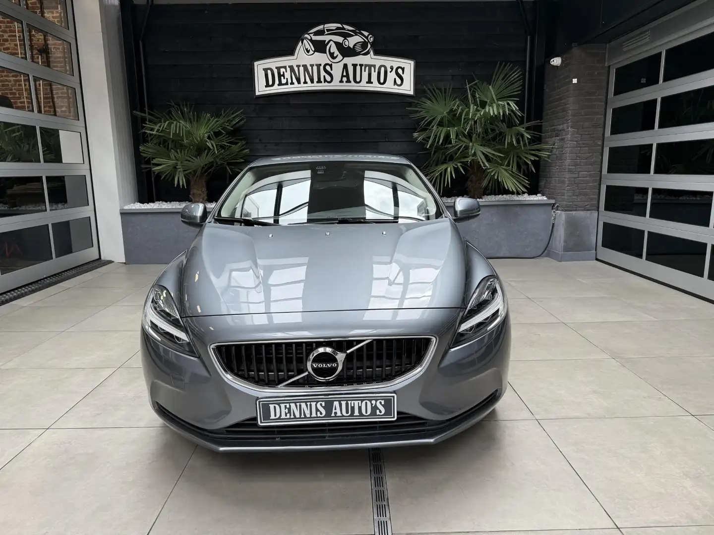 Volvo V40 1.5 T2 Inscription Automaat! Szürke - 2