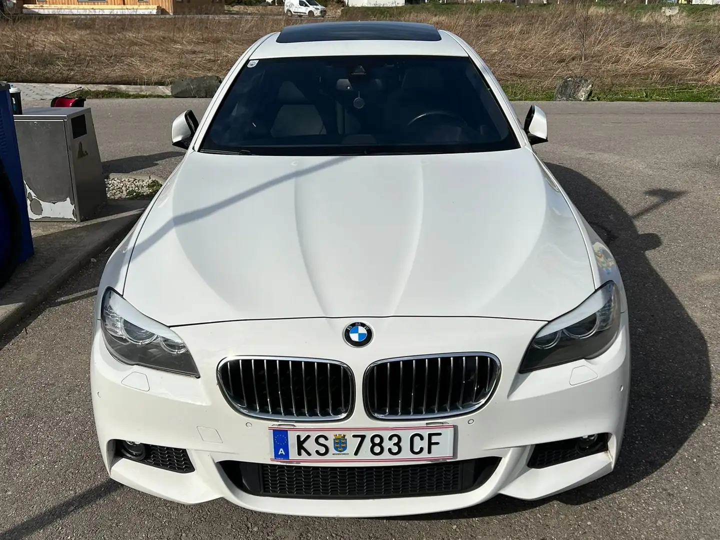 BMW 530 **VOLL Softclose, Standheizung, Headup,.. Weiß - 2