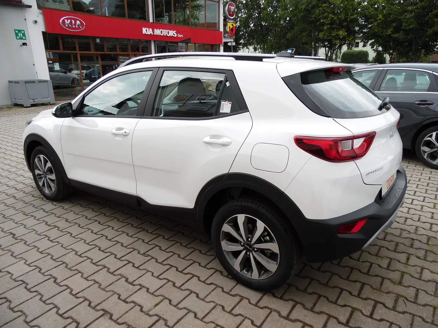 Kia Stonic Vision 1.2 LED-Scheinwerfer Rückfahrkamera uvm. Weiß - 2