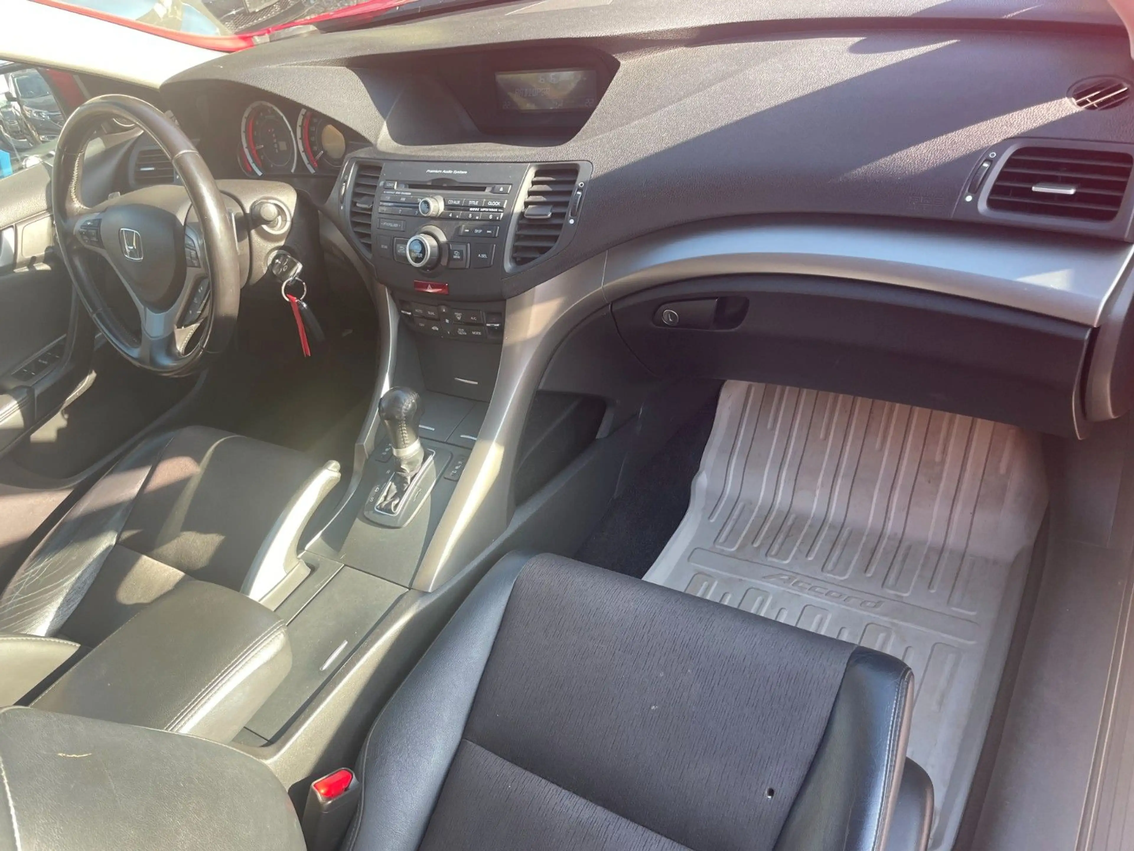 Honda Accord 2.4 TypeS Automatik — photo 13