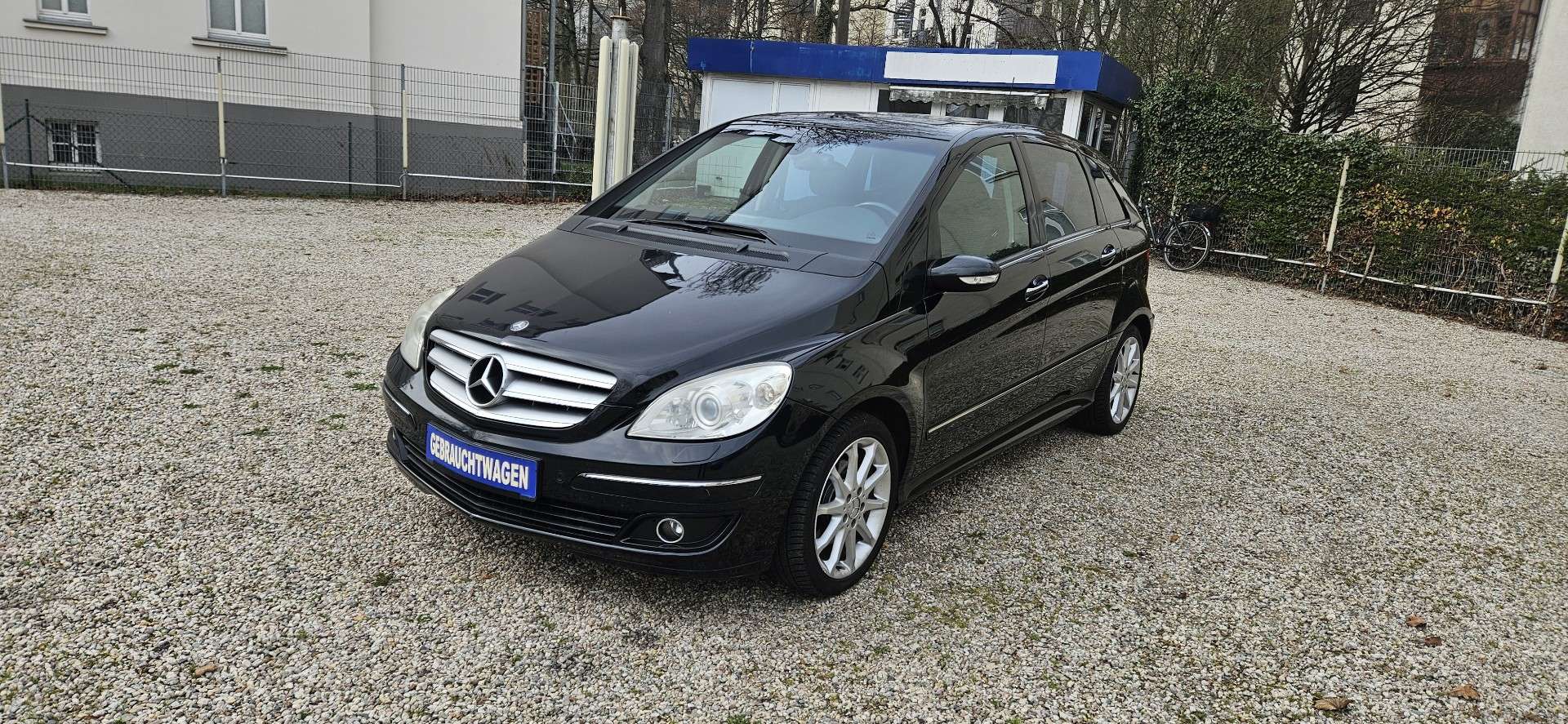Second hand Mercedes Benz B-Class 200