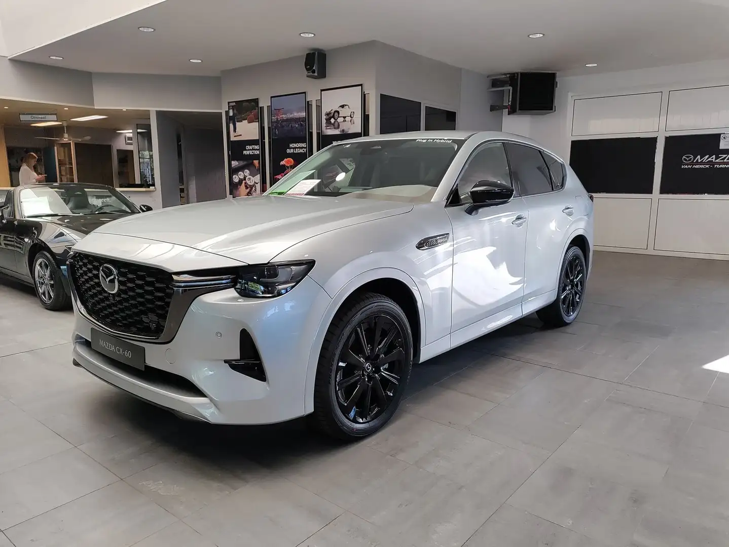 Mazda CX-60 PHEV i-ACTIV AWD 8AT Homura + CON-P + DRI-P + COM - 1
