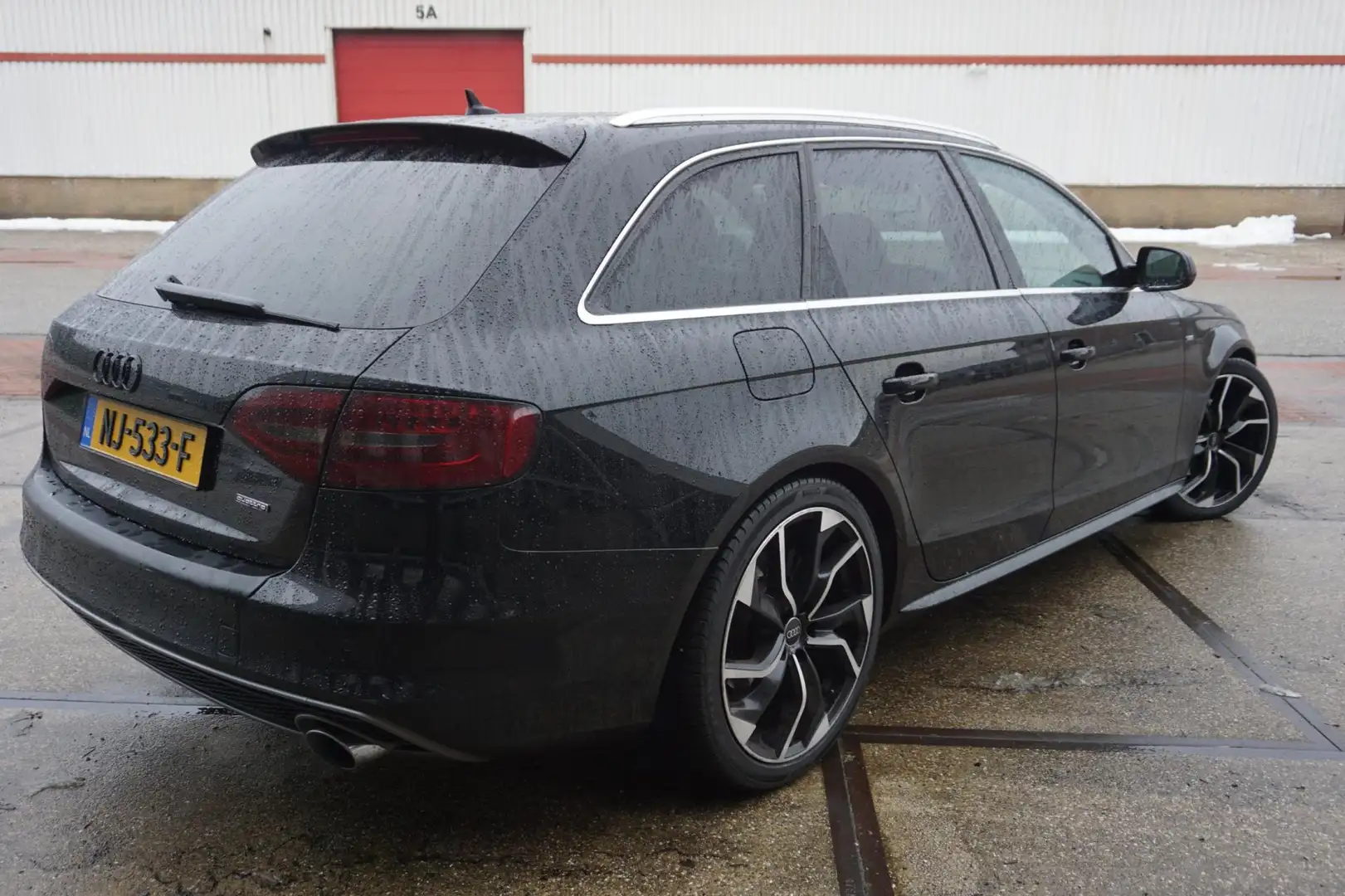 Audi A4 Avant 3.0 TDI quattro Clean Diesel Sport Edition Schwarz - 2