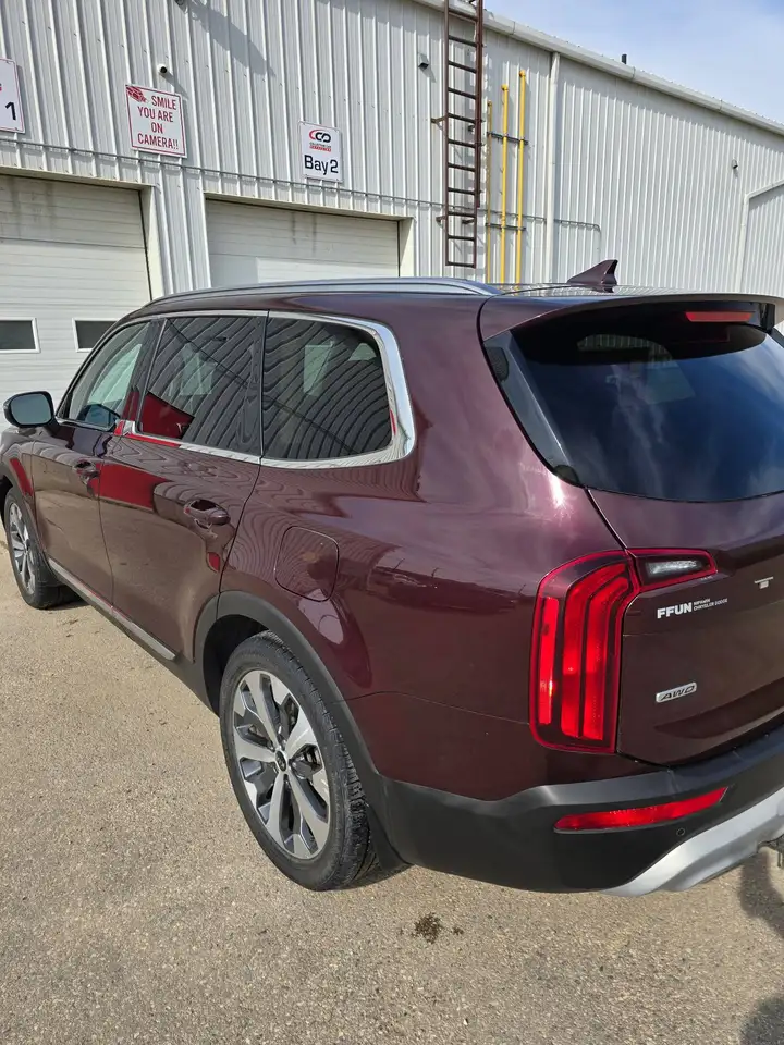 Kia Telluride photo Kia Telluride