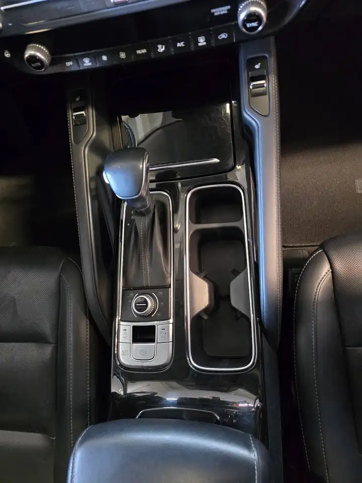 Kia Telluride photo Kia Telluride