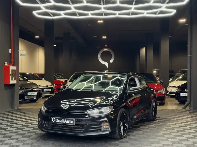 Volkswagen Scirocco 2.0 TSI BMT Typhoon by R-Line DSG 132kW