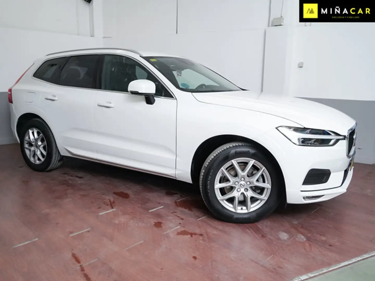 Volvo XC60 D3 Momentum Blanco - 2