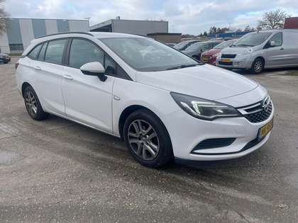 Opel Astra Sports Tourer 1.0 Online Edition