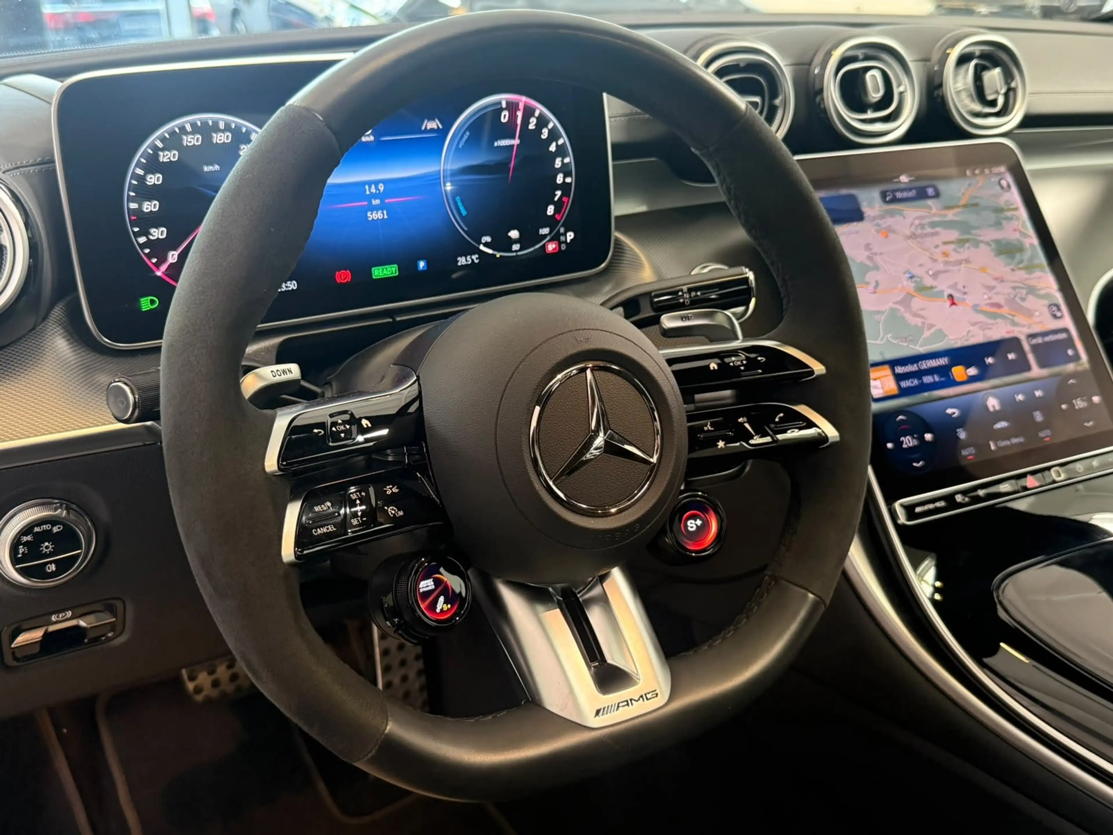 Mercedes-Benz C 63 AMG C 63 S E Performance DRIVER+PANO+PERFSITZ+KERAMI — photo 13