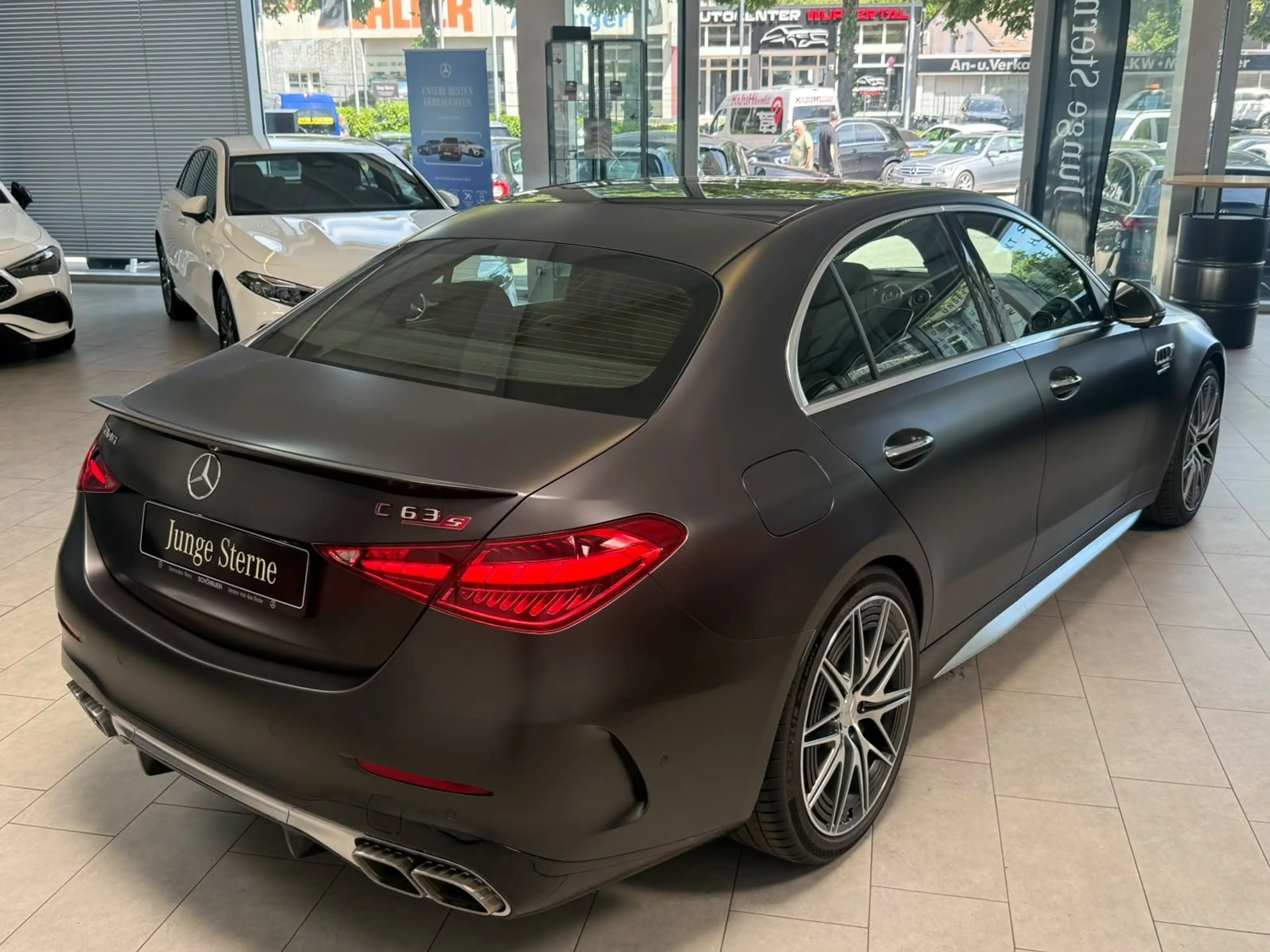 Mercedes-Benz C 63 AMG C 63 S E Performance DRIVER+PANO+PERFSITZ+KERAMI — photo 9