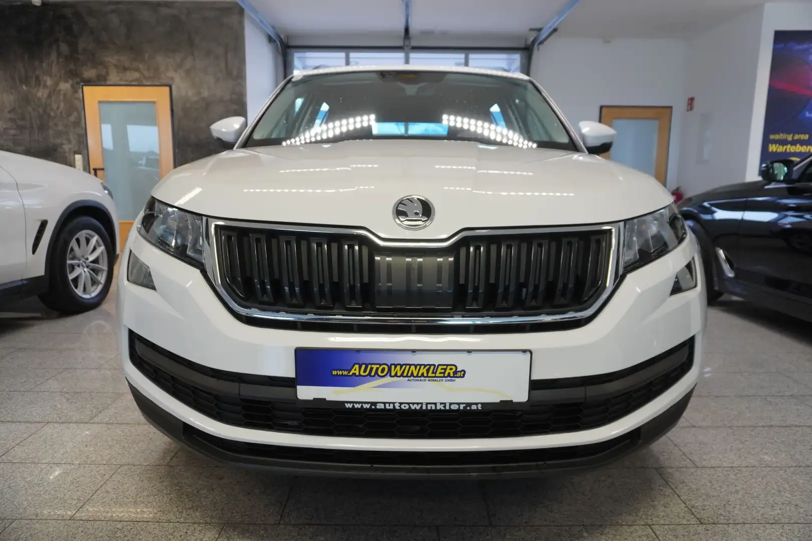 Skoda Kodiaq SHZ/PDC Weiß - 2