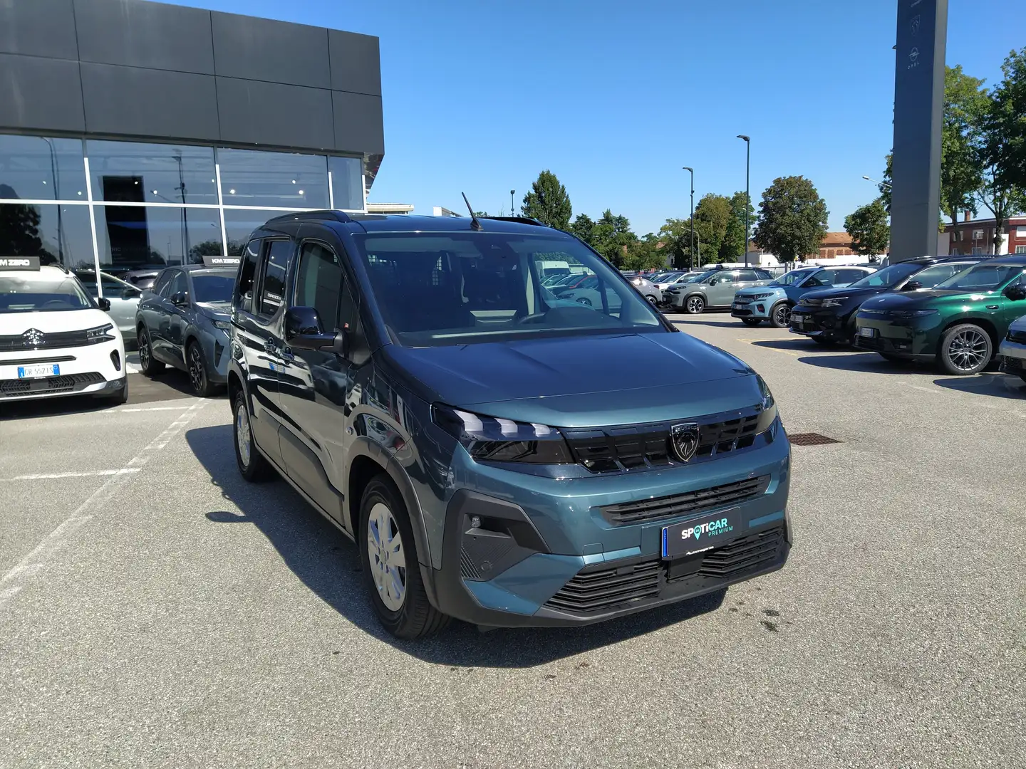 Peugeot Rifter MIX 1.5 BHDi 130cv EAT8 ALLURE tg.M AUTOCARRO KM0 Blu/Azzurro - 1