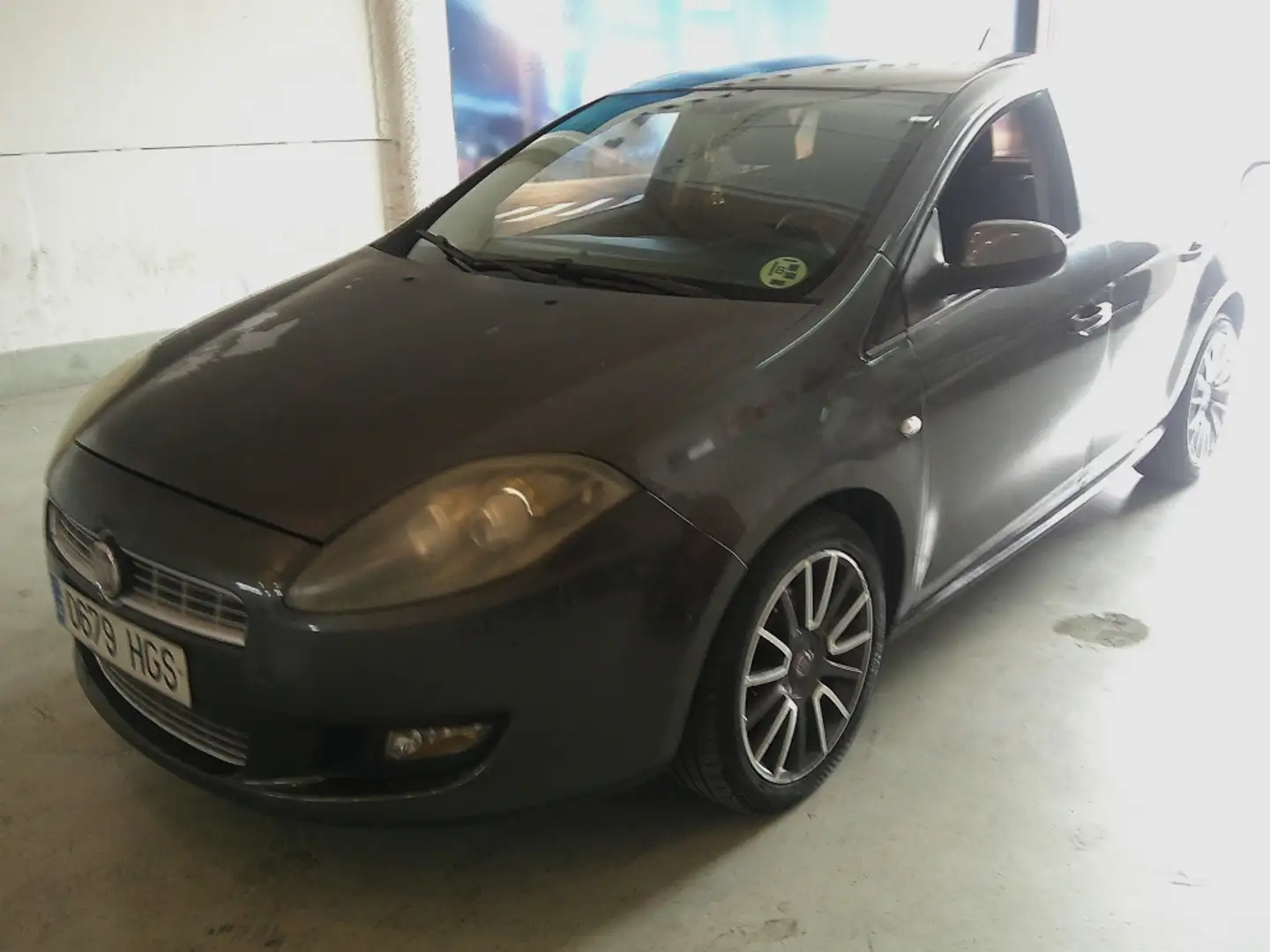 Fiat Bravo 1.6Mjt Dynamic Gris - 1