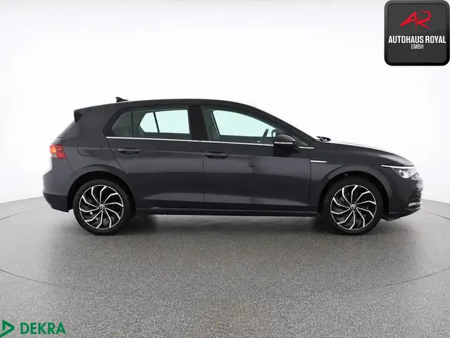 Volkswagen Golf view 6