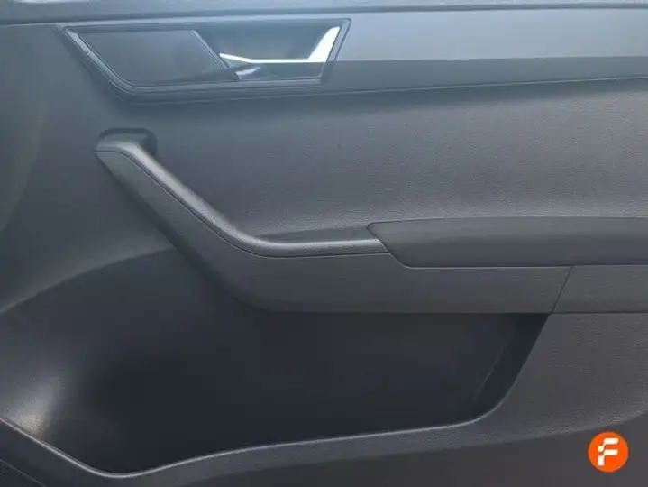Škoda Fabia COMBI 1.0 TSI AMBITION 2021, foto 24