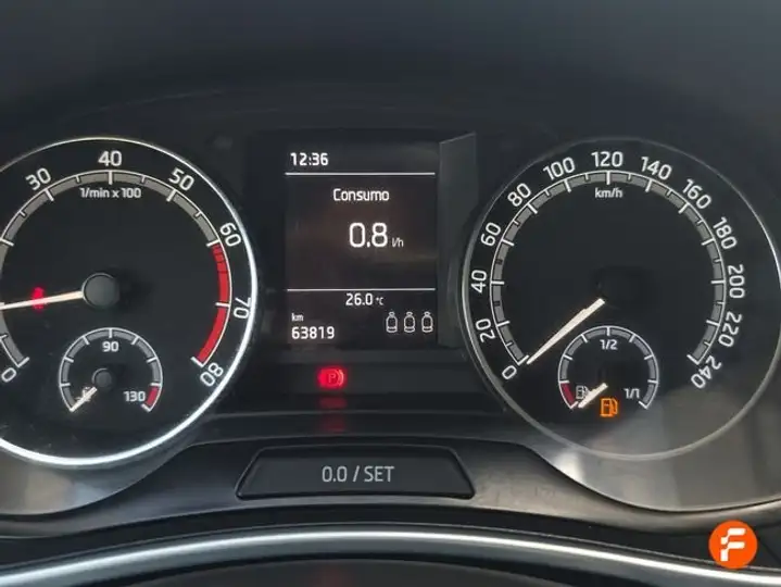 Škoda Fabia COMBI 1.0 TSI AMBITION 2021, foto 14