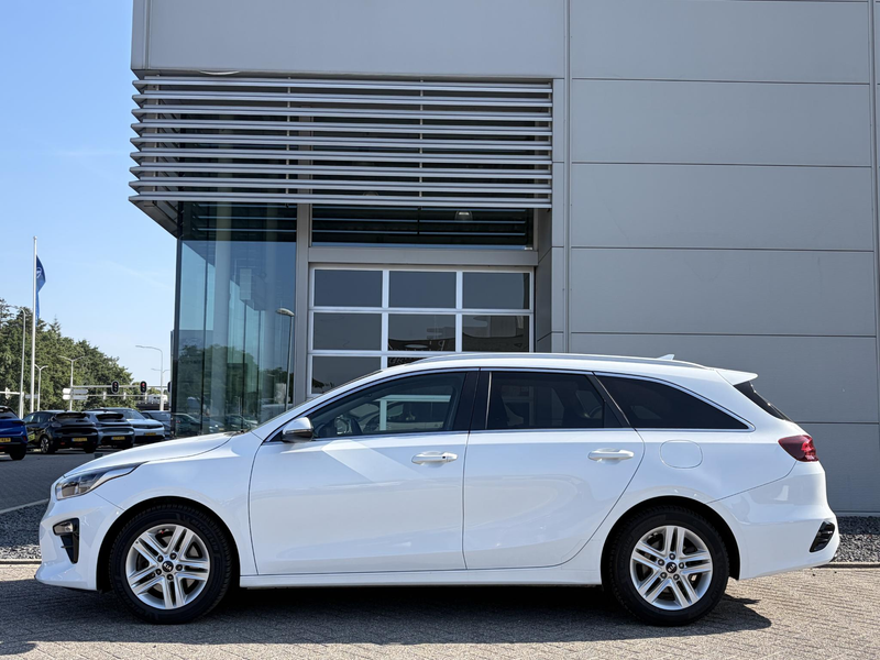 Kia Ceed SW / cee'd SW Sportswagon 1.0 T-GDi MHEV DynamicPlusLine I Trekh — photo 5