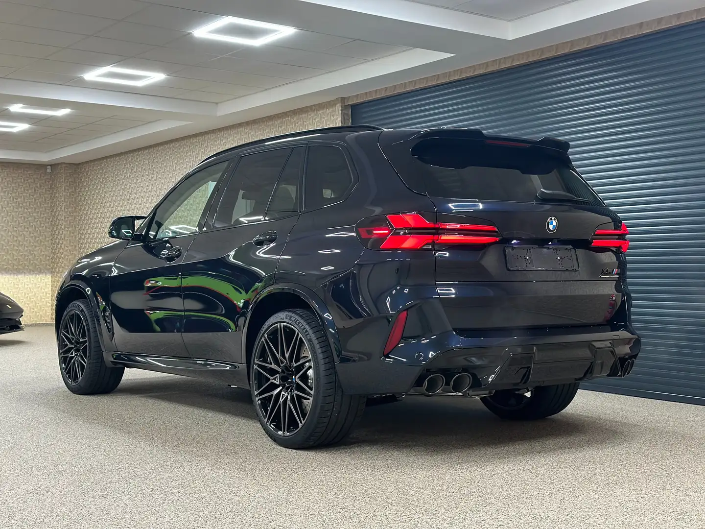 BMW X5 M 4.4 V8 Competition 2024 EXPORT outside EU Blauw - 2