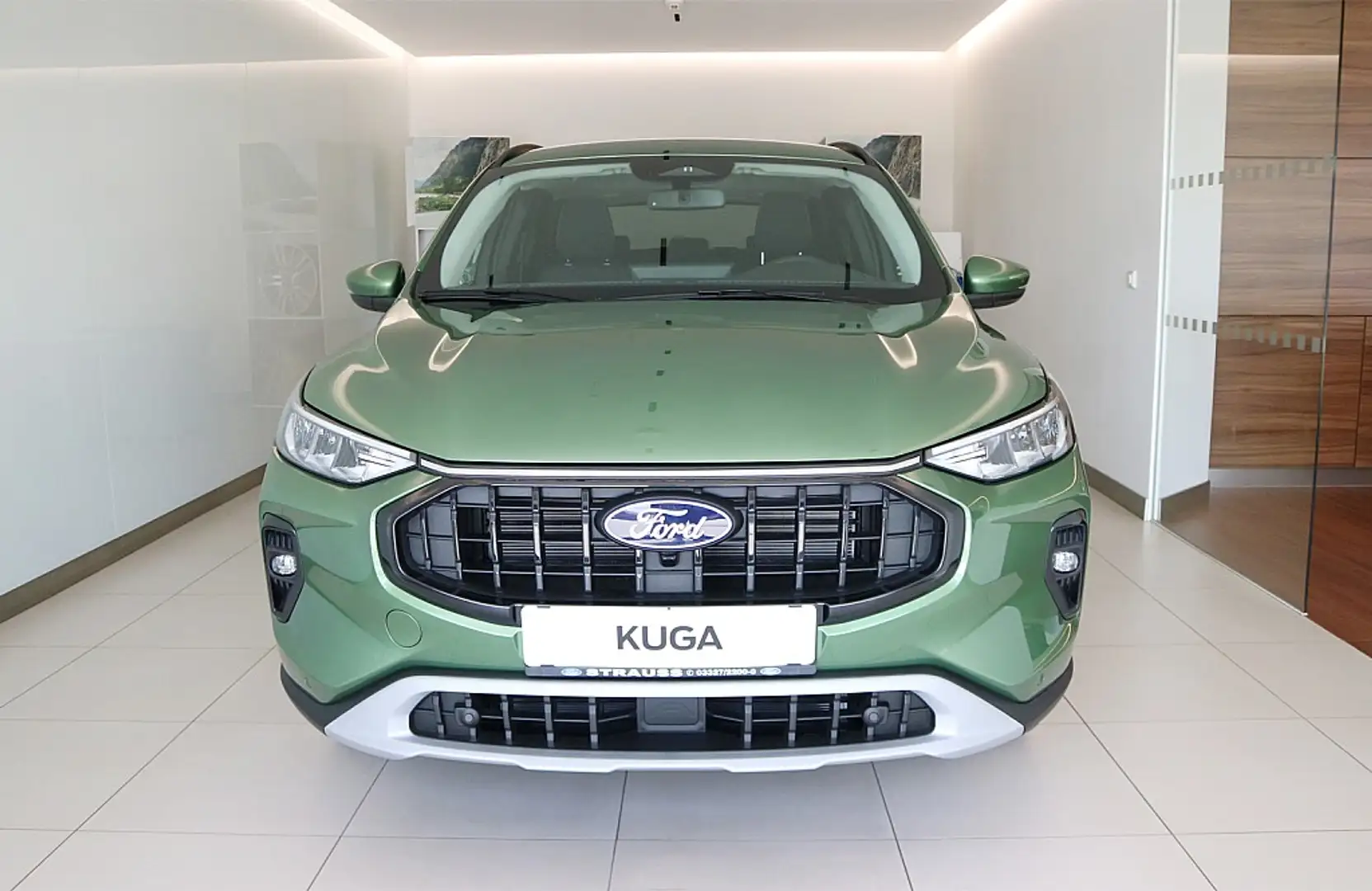 Ford Kuga KUGA ACTIVE 2.5 FHEV 180PS AUT Grün - 2
