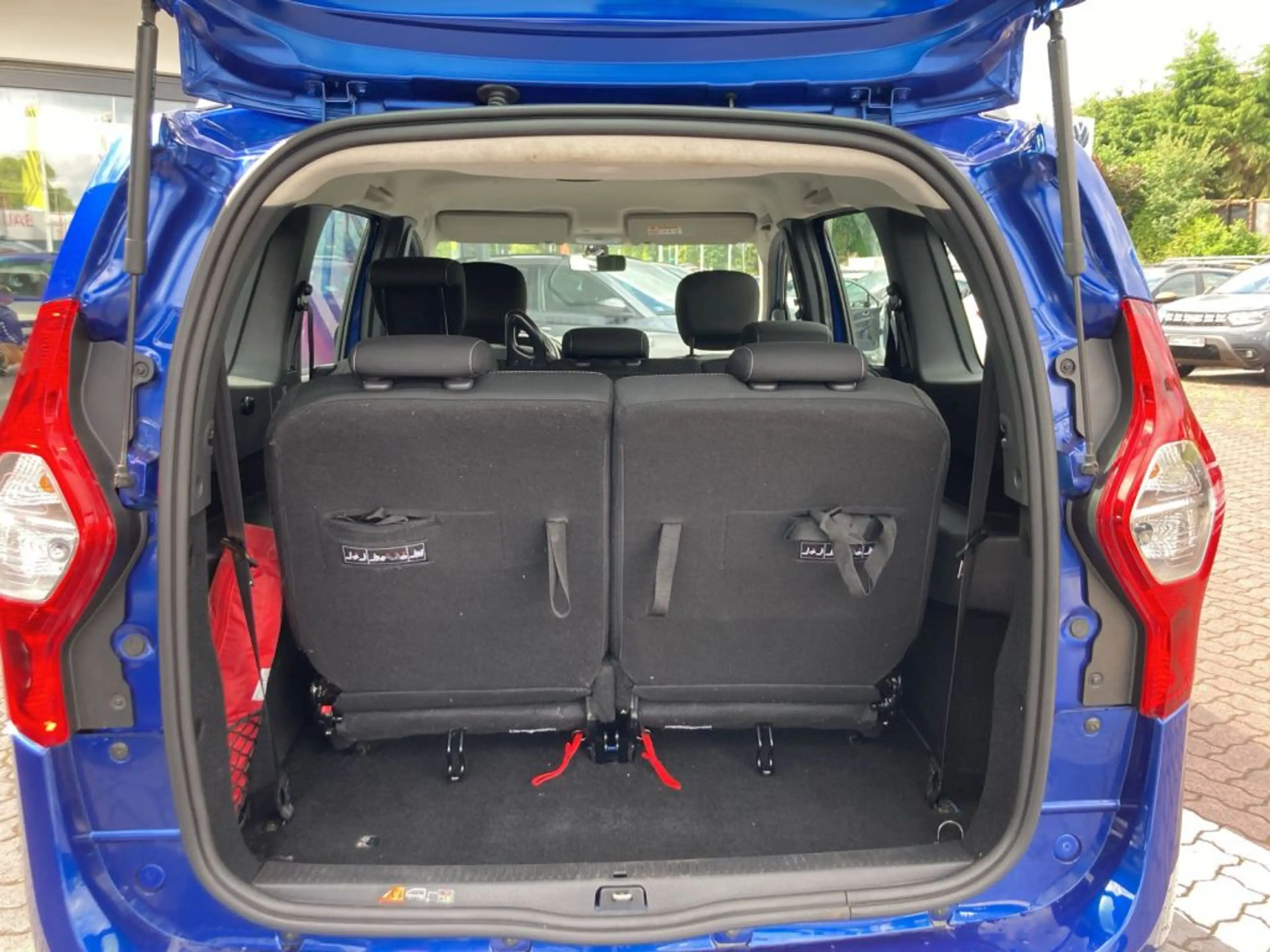Dacia Lodgy Blue dCi 115 (7-Sitzer) Stepway Selection Blue — photo 7