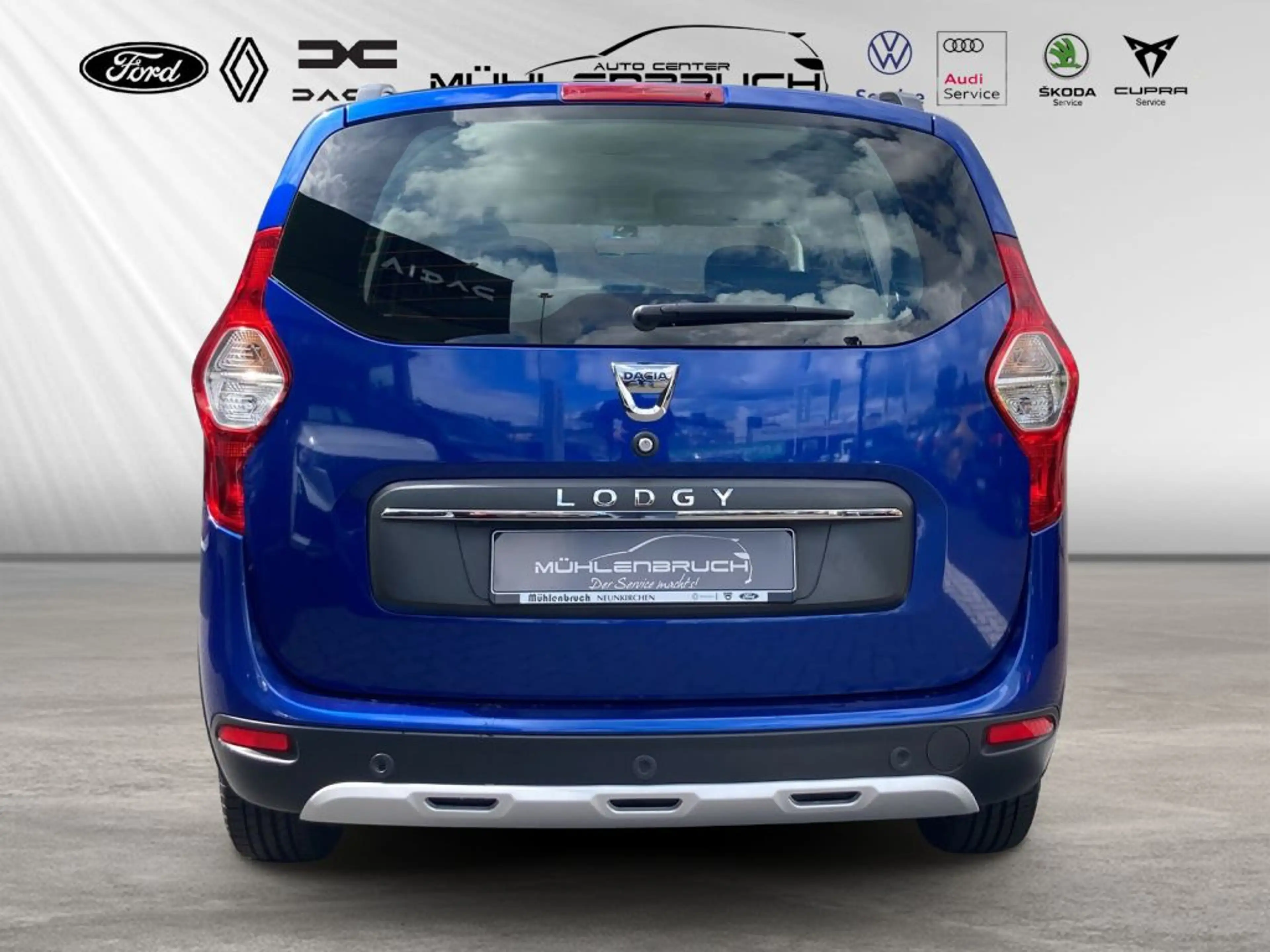 Dacia Lodgy Blue dCi 115 (7-Sitzer) Stepway Selection Blue — photo 6