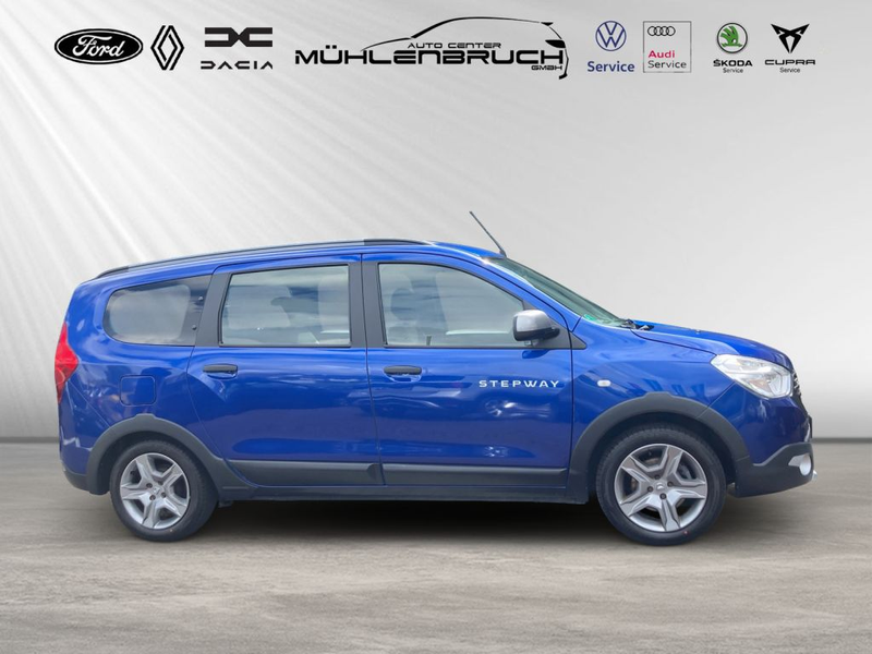 Dacia Lodgy Blue dCi 115 (7-Sitzer) Stepway Selection Blue — photo 4