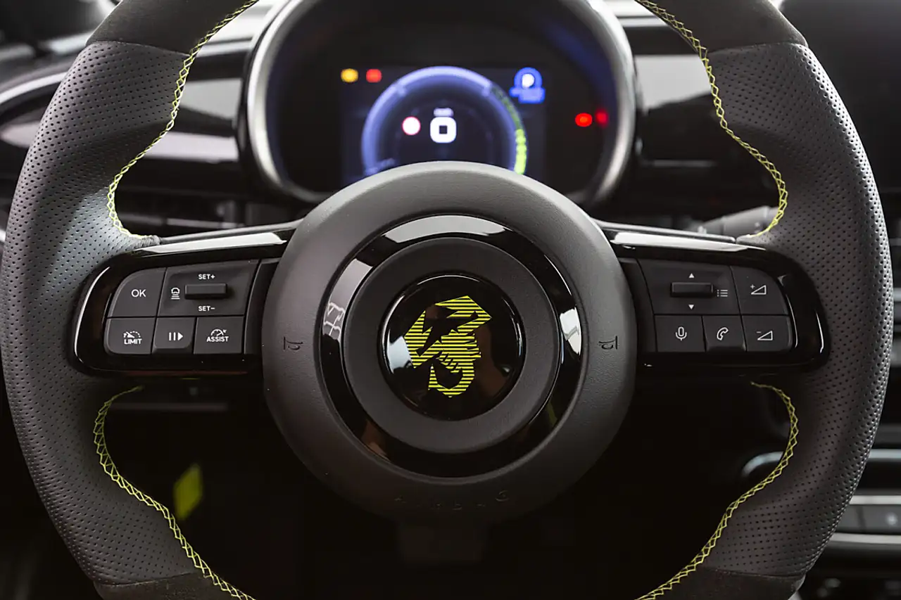 Abarth 600e 2025