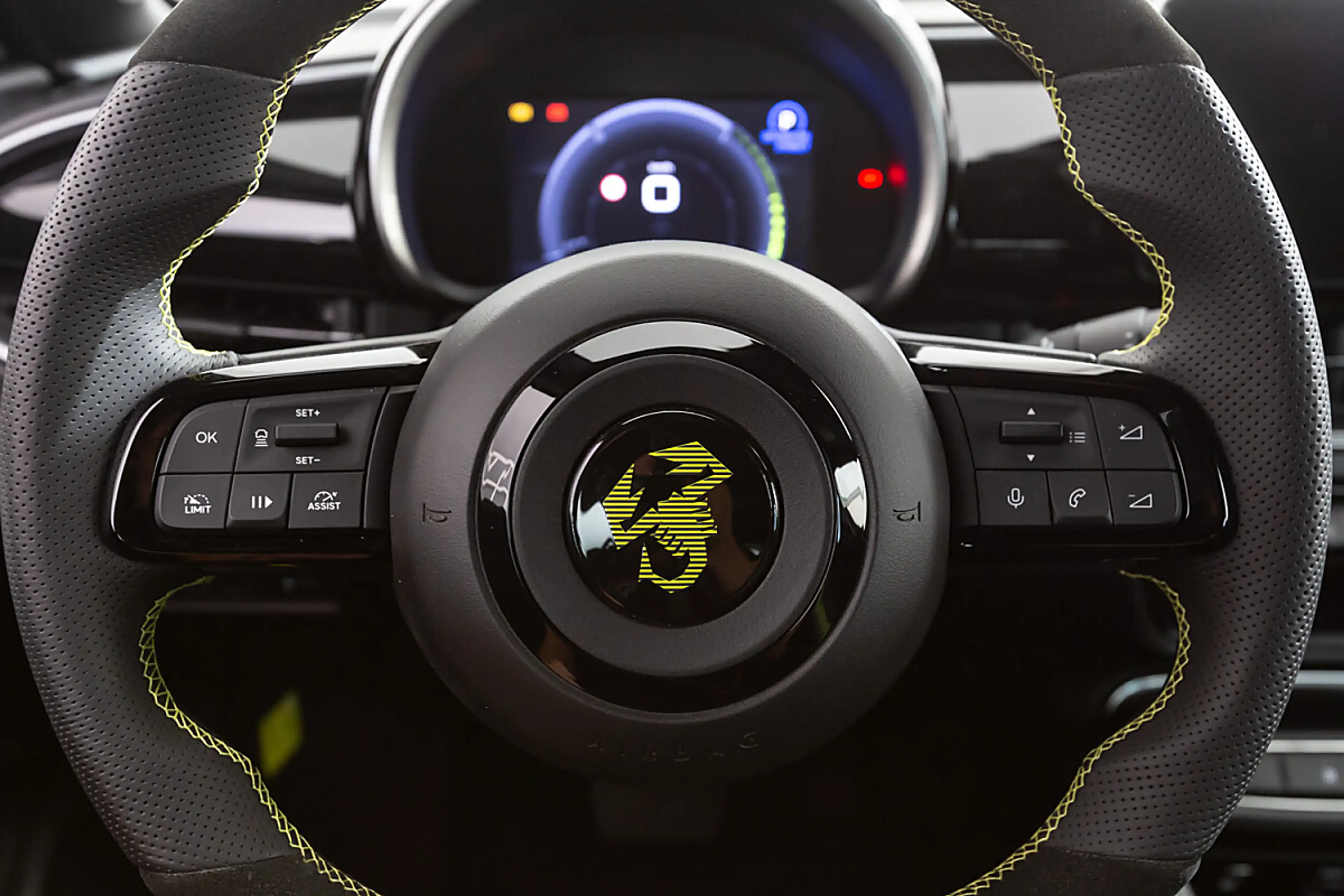 Abarth 600e Turismo — photo 5