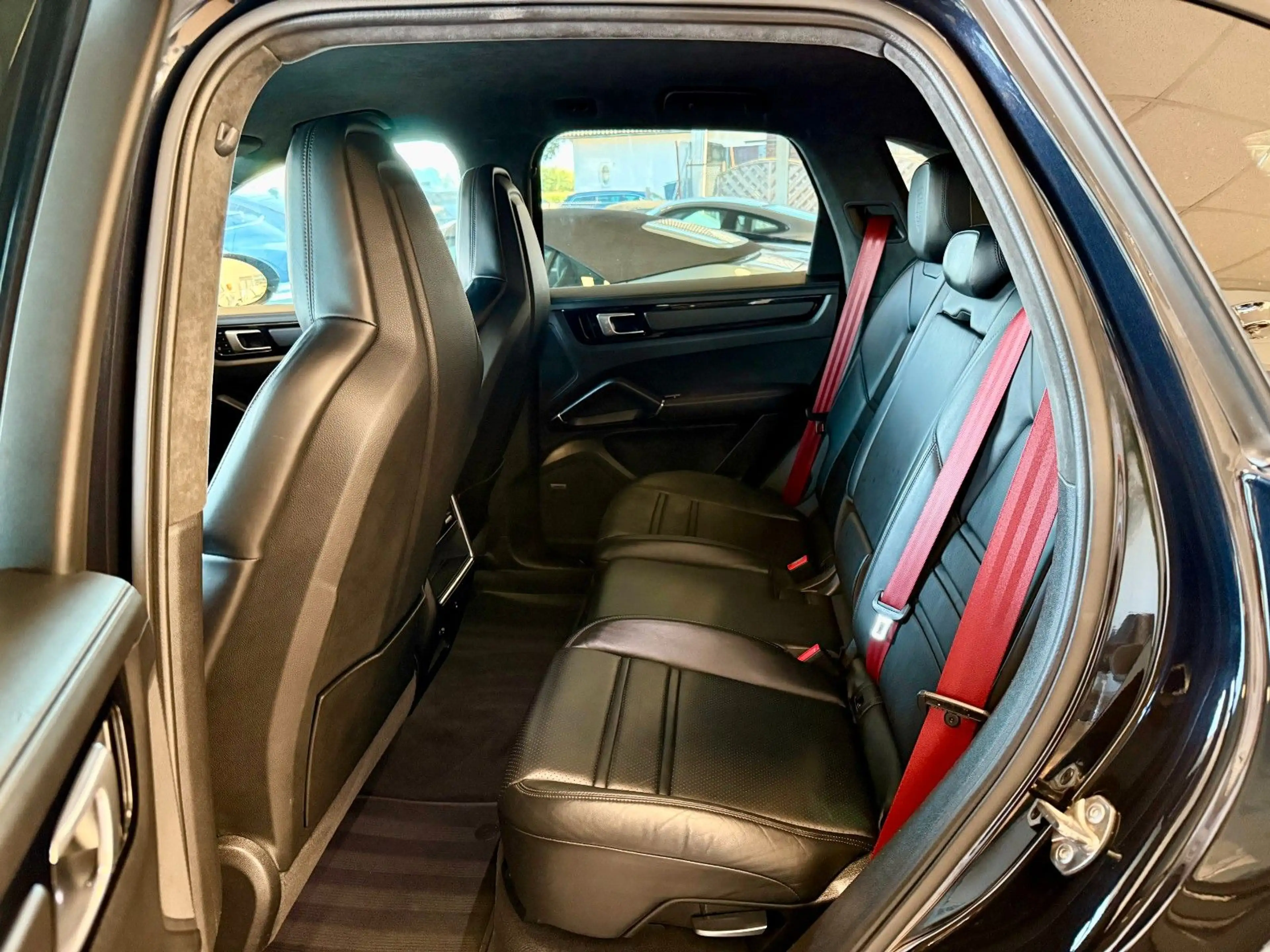 Porsche Cayenne GTS PDCC/Luftfederung/HeadUp/BOSE — photo 9