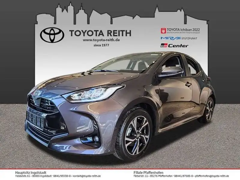 TOYOTA Yaris
