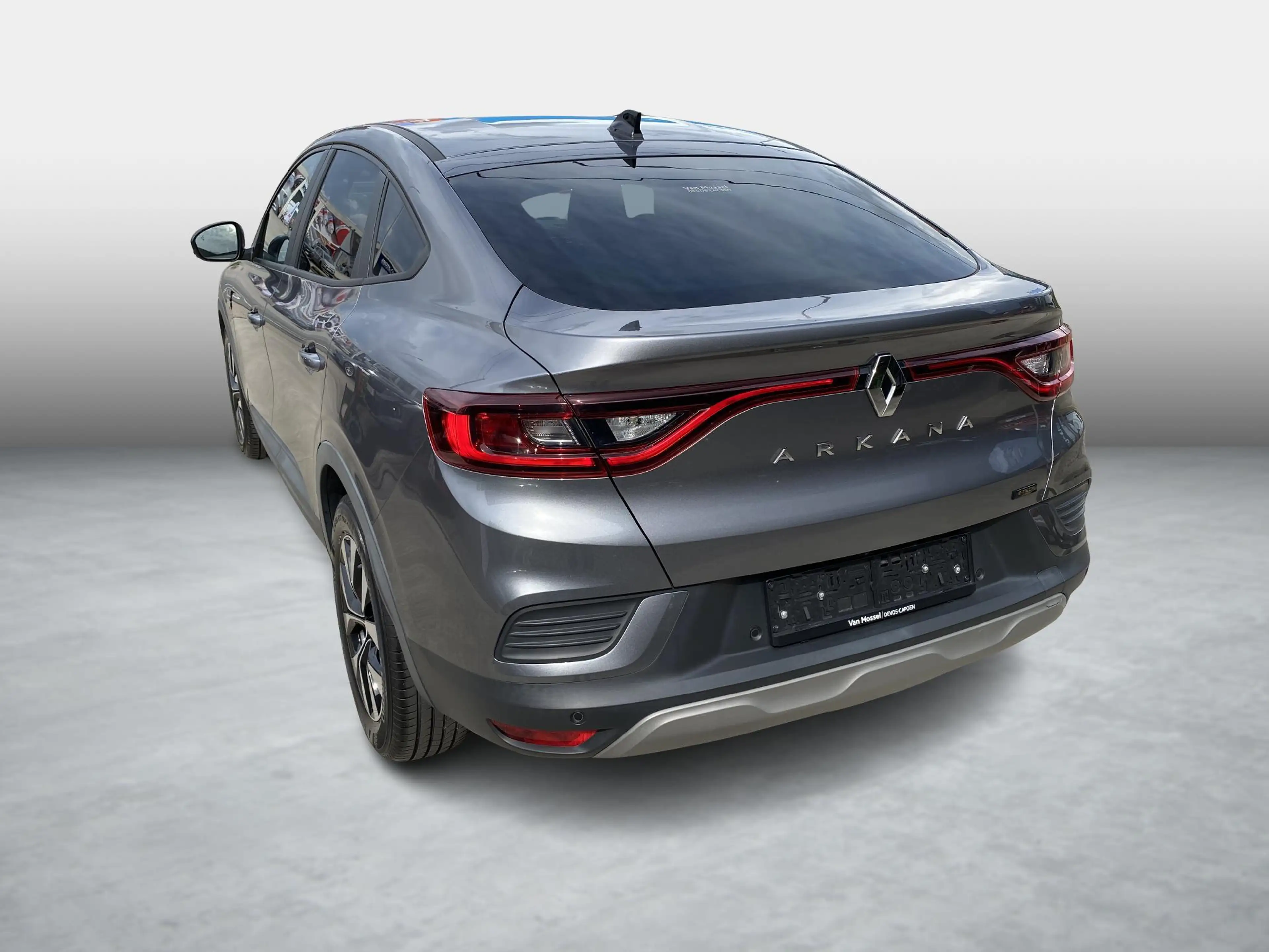 Renault Arkana Evolution E-TECH Hybrid 145 — photo 5