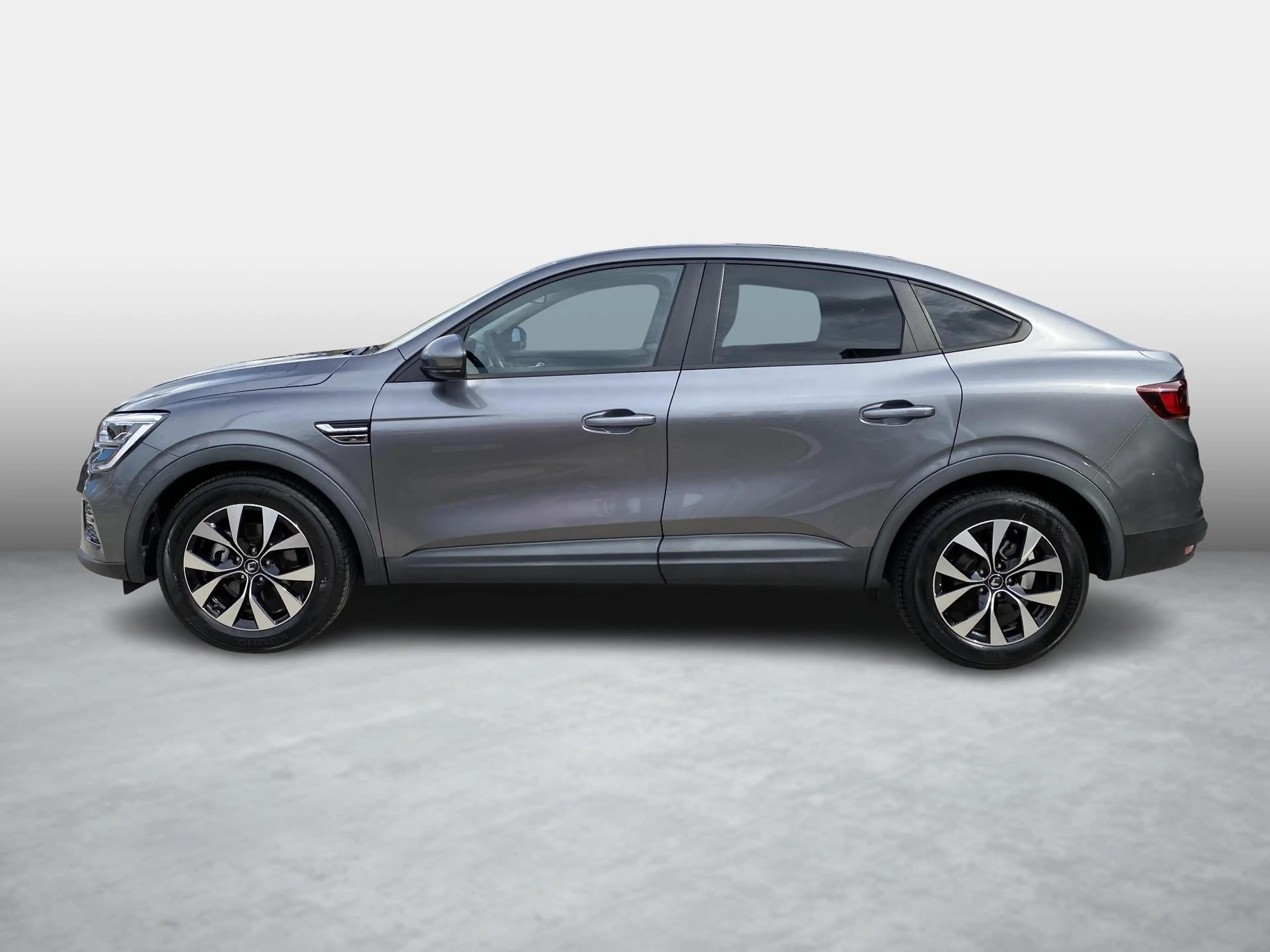 Renault Arkana Evolution E-TECH Hybrid 145 — photo 6