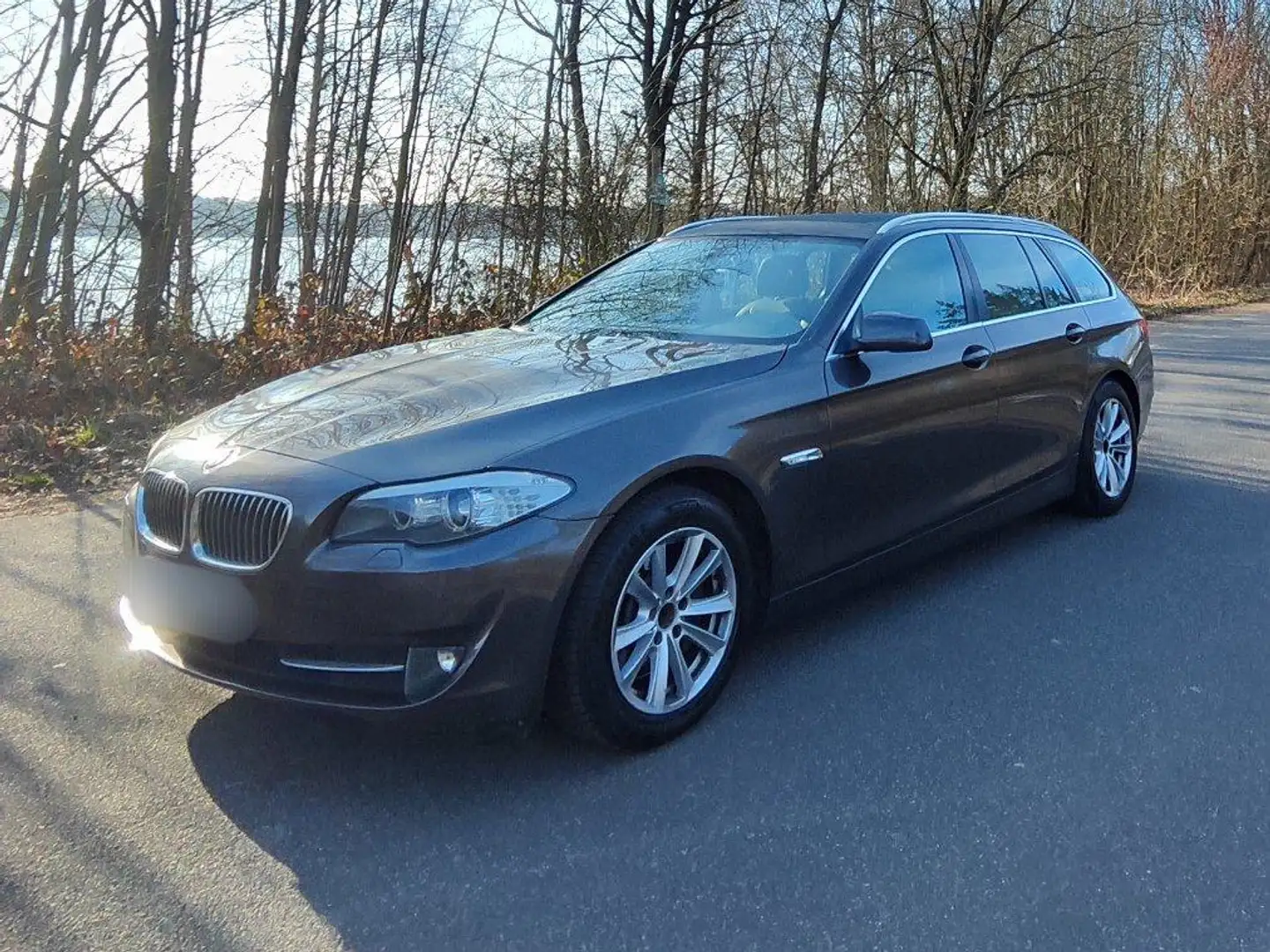 BMW 525 525d Touring  Diesel -Automatik Brun - 1