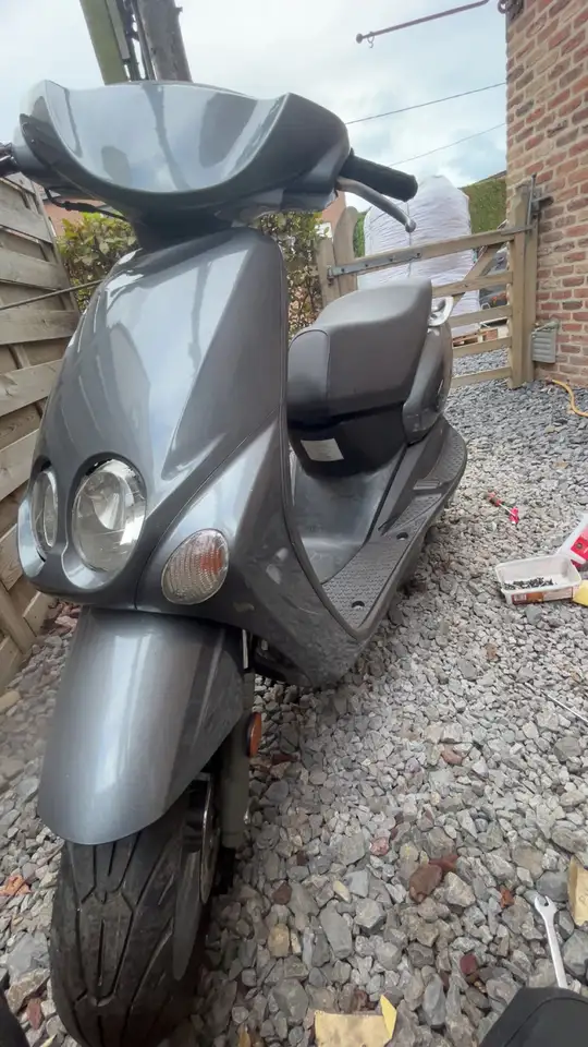 Yamaha Neos