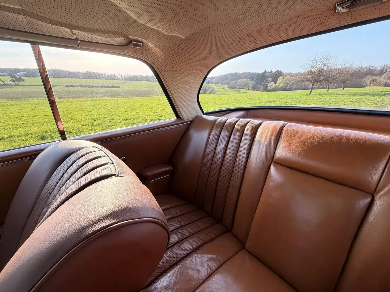 Mercedes-Benz 250 Ein Klassiker mit Seele – Mercedes-Benz Coupé, foto 9