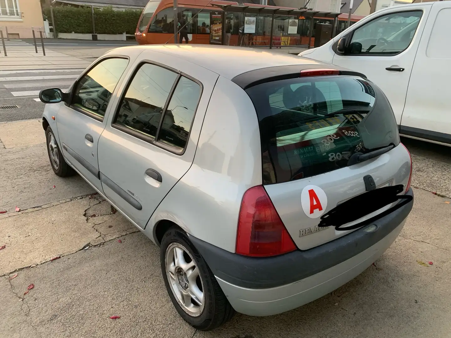 Renault Clio 1.4i 16V Tech'run - 2