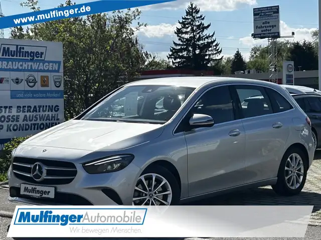 Mercedes-Benz B 220 d Aut. Navi LED Kamera Temp.DAB Sitzh.AHK