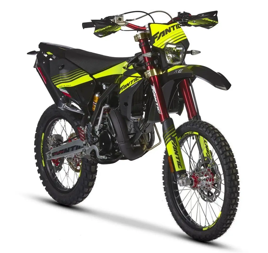 Fantic 50E 50 XE ENDURO COMPETITION 2T E5 MY23 Beyaz - 1