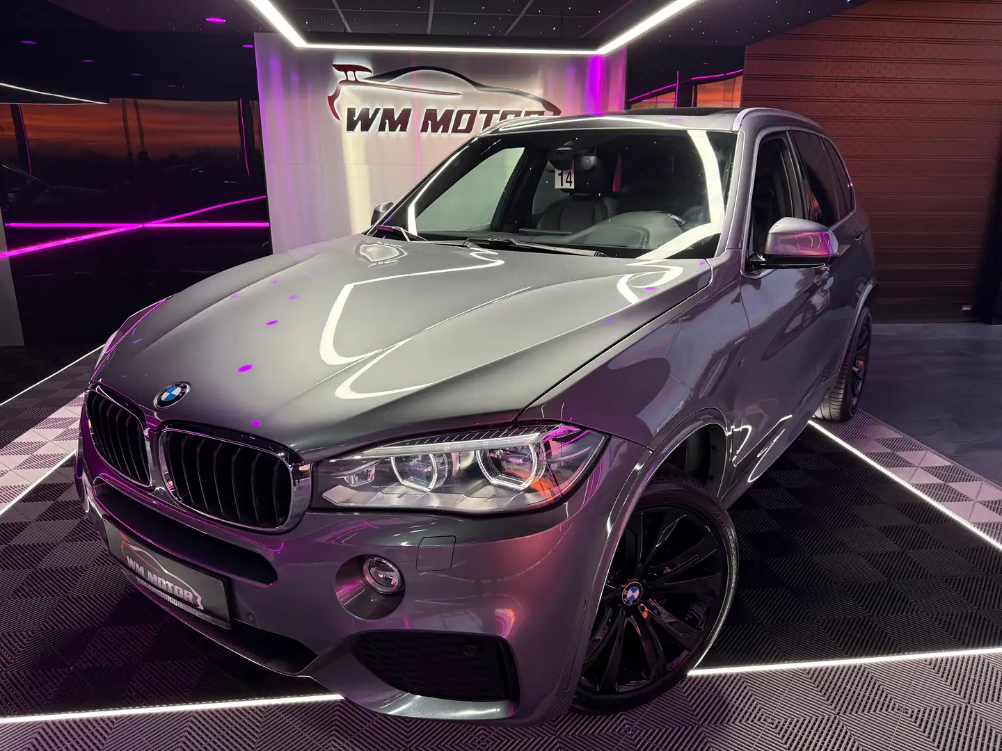 BMW X5 X5 3.0 xDrive30//PACK M//Harman Kardon//Toit Pano - 2