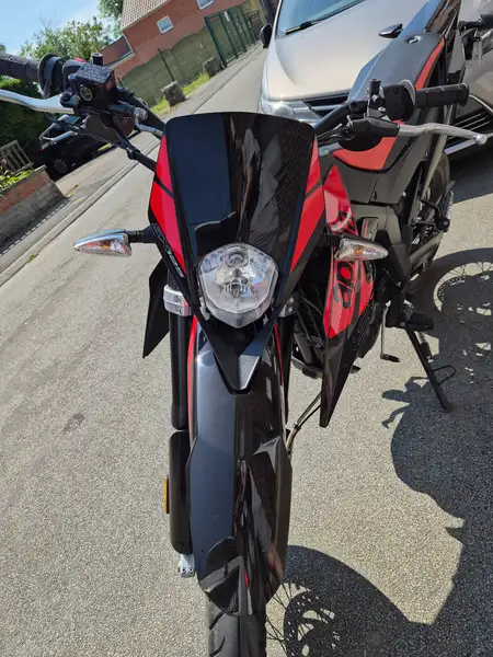 Aprilia SX 125 - foto 5
