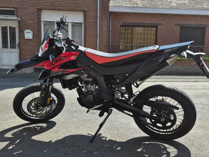 Aprilia SX 125 - foto 2