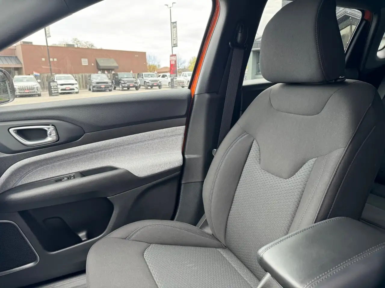 Jeep Compass снимка Jeep Compass